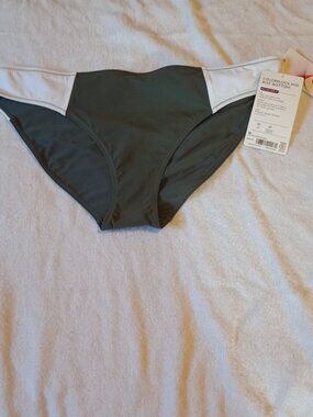 Colorblock Mid Rise Bottom Swimwear, New with tags